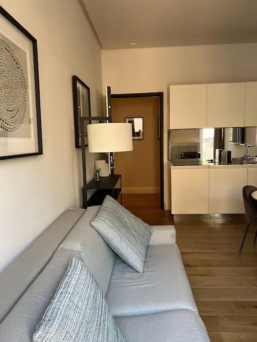 Piazza Affari - Duomo Apartment Milan